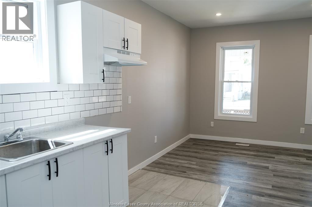 263 Tuscarora Unit# Main Property Photo 7