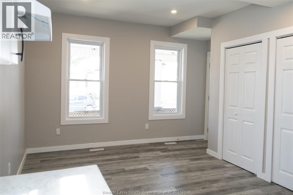 263 Tuscarora Unit# Main Property Photo 8