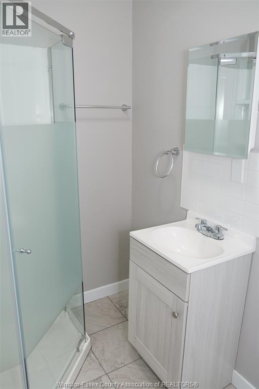 263 Tuscarora Unit# Main Property Photo 11