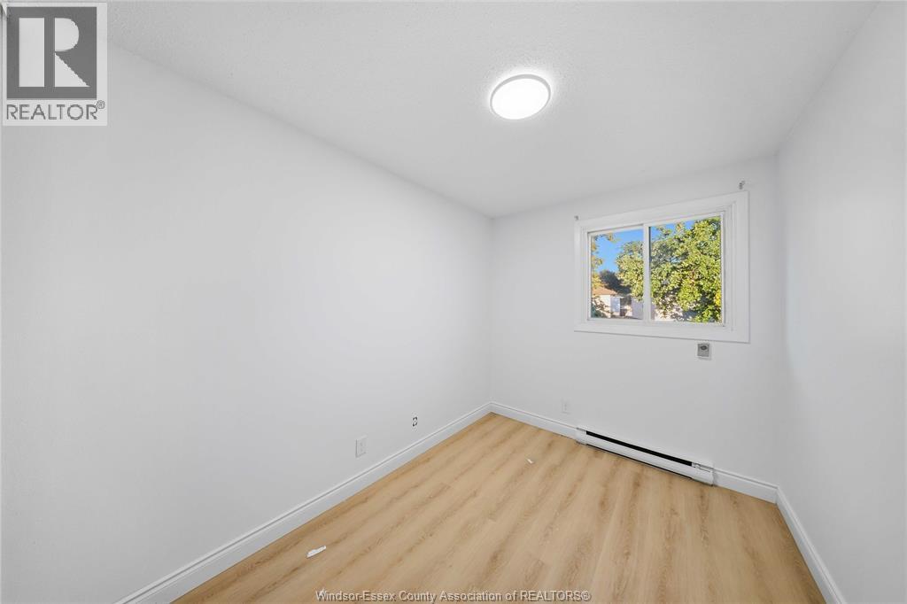 1341 Arncliffe Pl Property Photo 21