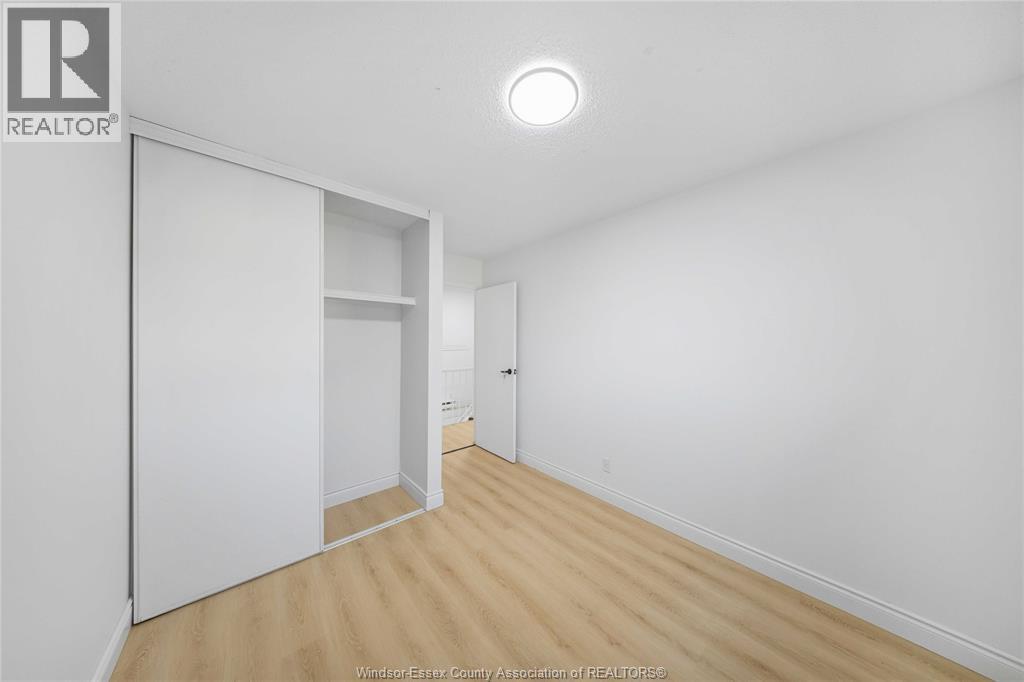 1341 Arncliffe Pl Property Photo 24