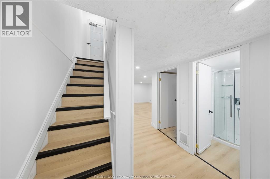 1341 Arncliffe Pl Property Photo 27