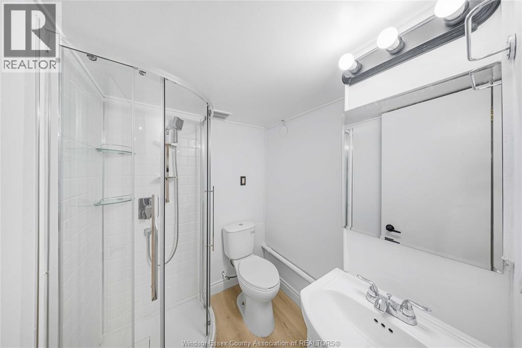 1341 Arncliffe Pl Property Photo 28