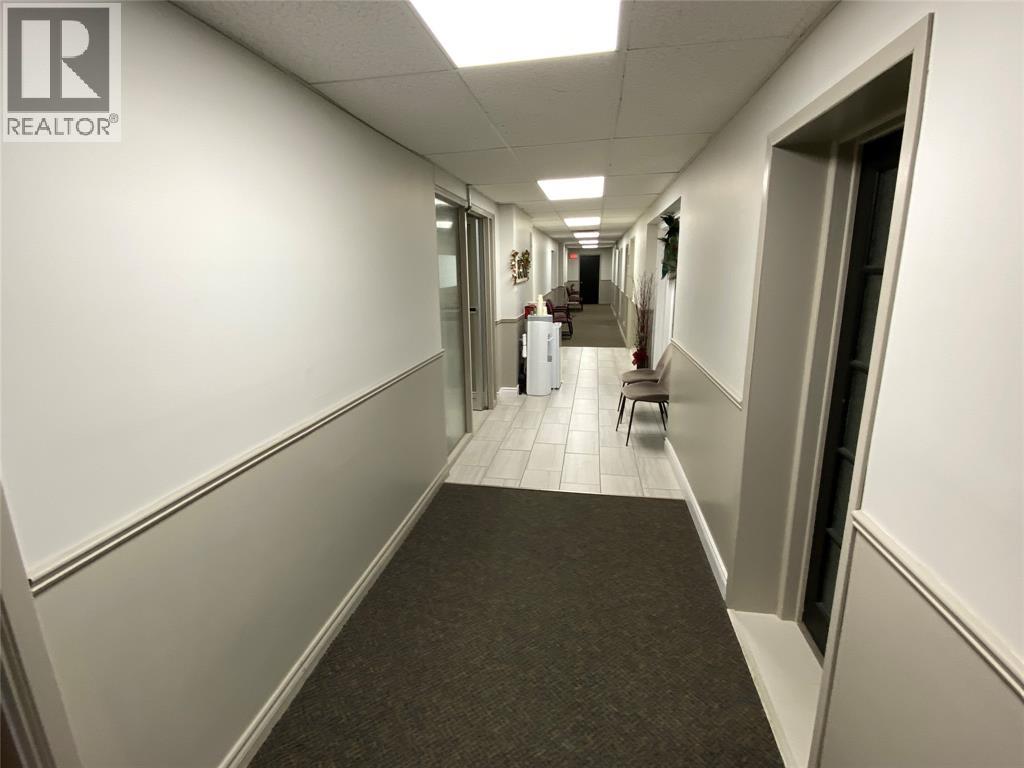 546 Christina Street North Unit# 204-c Property Photo 2