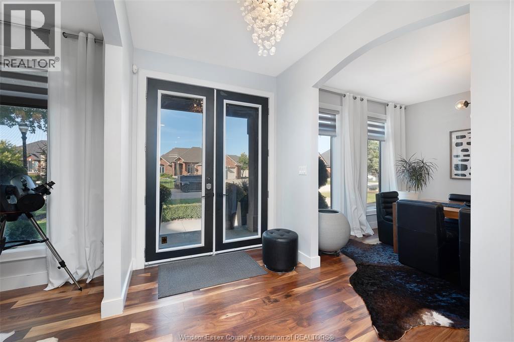 1083 Regency Property Photo 6