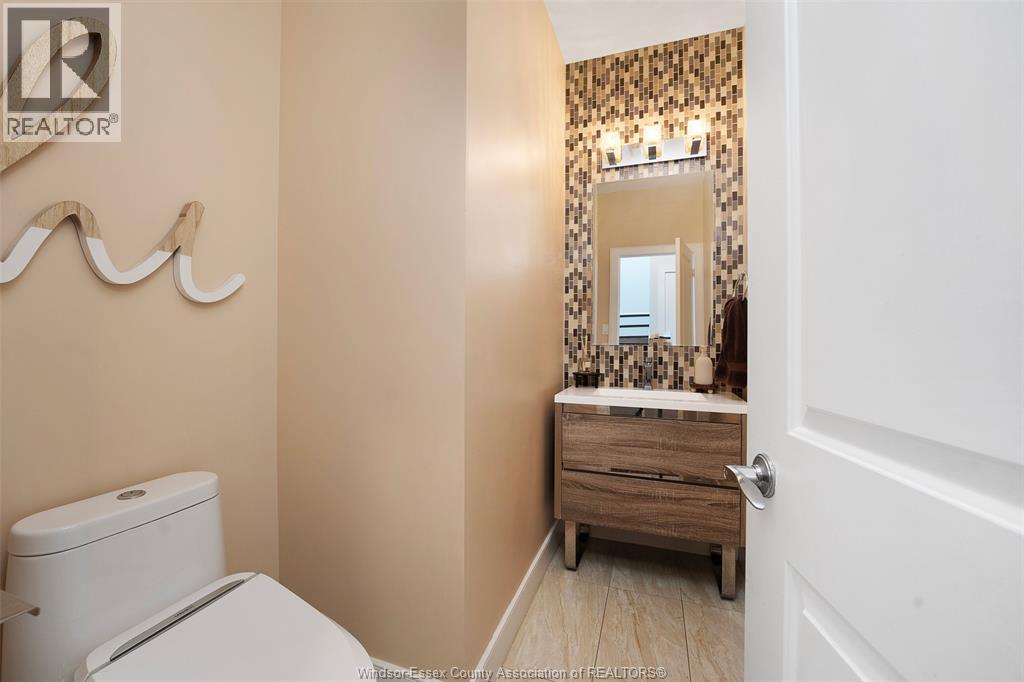 1083 Regency Property Photo 12