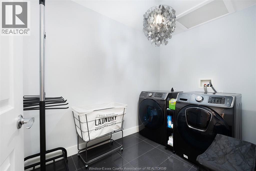 1083 Regency Property Photo 31