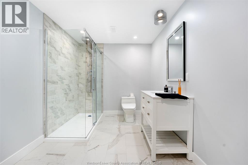 1083 Regency Property Photo 38