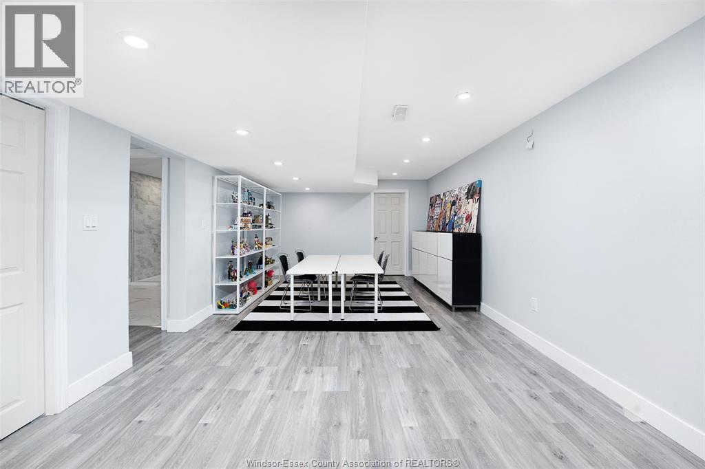 1083 Regency Property Photo 39