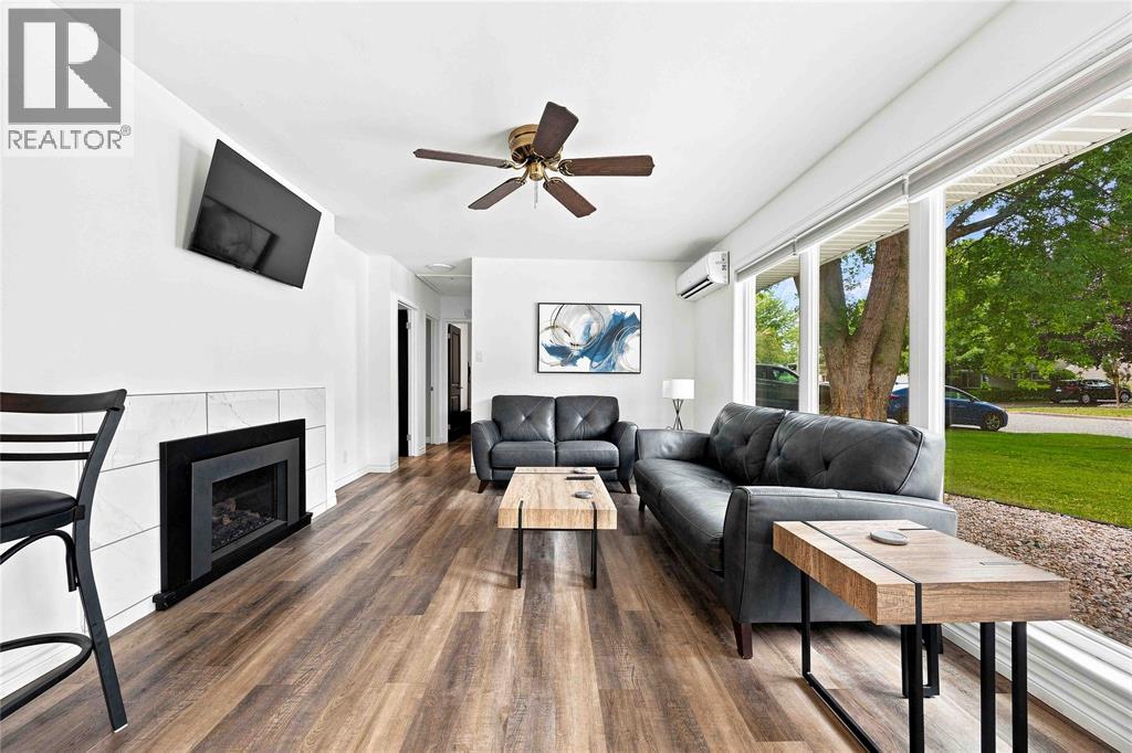 887 Mccaw Street Property Photo 7
