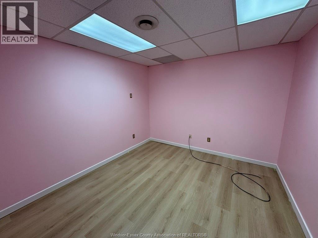 527 Murphy Road Unit# 201 Property Photo 10