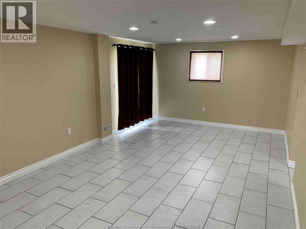 4537 Fontana Avenue Unit# Lower Property Photo 2