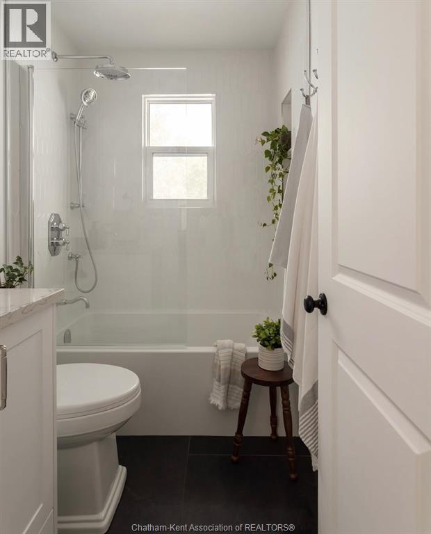 81 Devon Road Property Photo 14