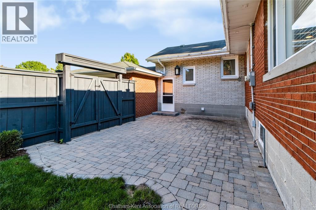 81 Devon Road Property Photo 31
