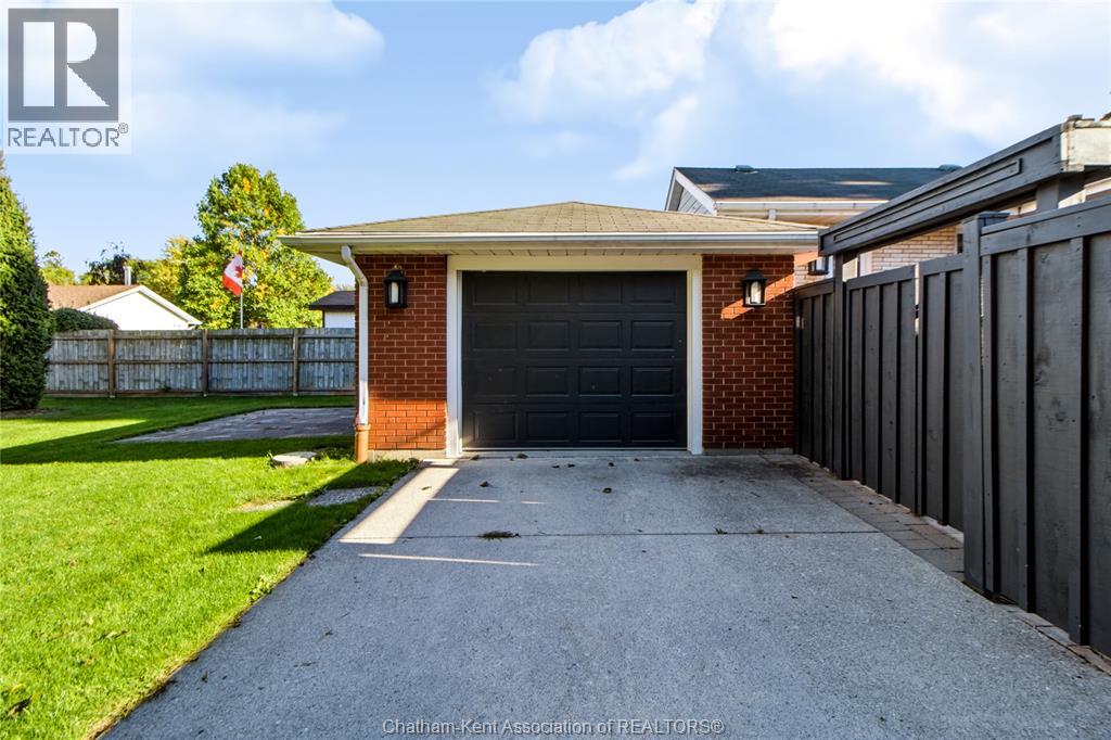 81 Devon Road Property Photo 32