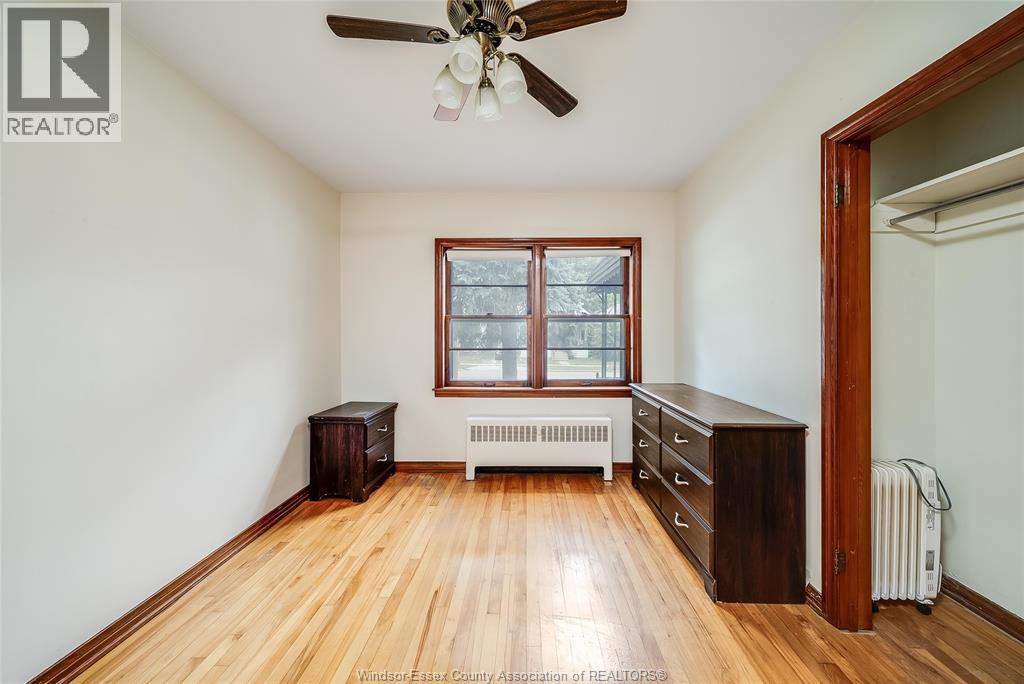3173 Wyandotte St West Property Photo 15