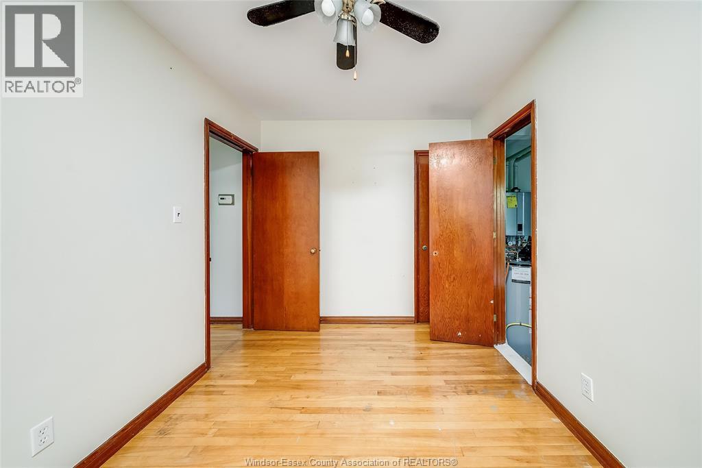 3173 Wyandotte St West Property Photo 20
