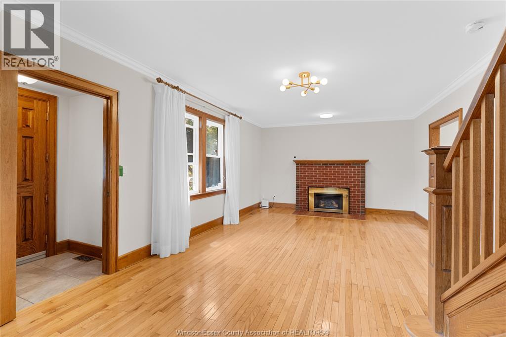 192 Shepherd Street East Property Photo 7