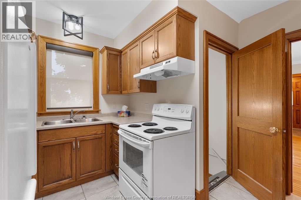 192 Shepherd Street East Property Photo 10