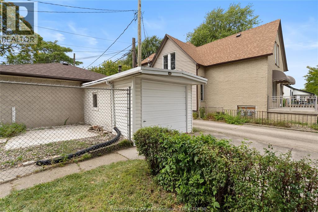 192 Shepherd Street East Property Photo 20
