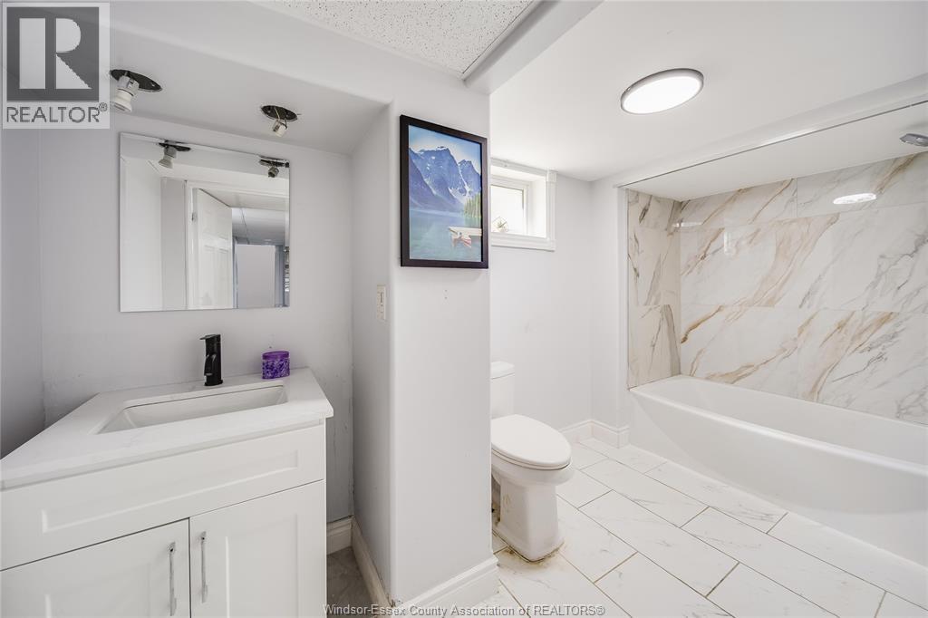 1153 Harrison Property Photo 27