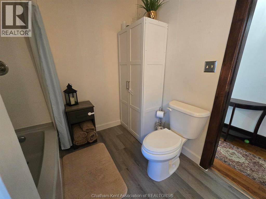 644 Wallace Street Property Photo 12