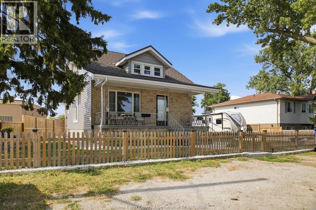 610 BRAZIL AVENUE Property Photo 1
