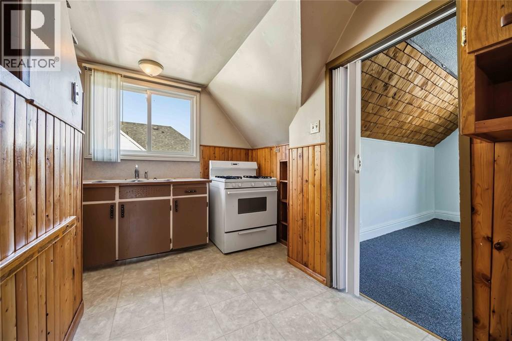 333 Mitton Street South Property Photo 11