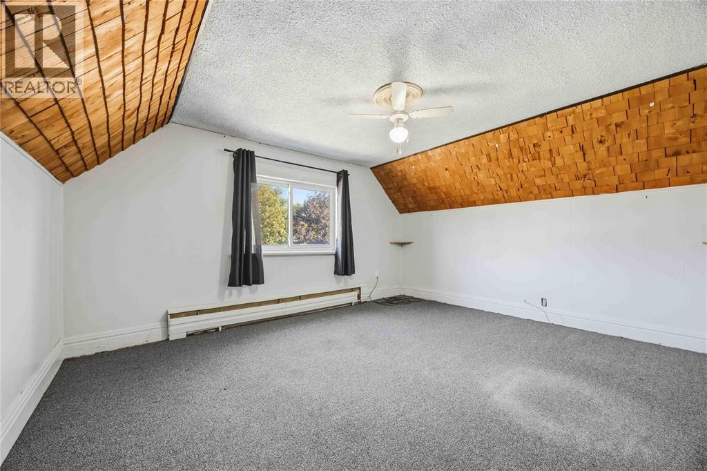 333 Mitton Street South Property Photo 14