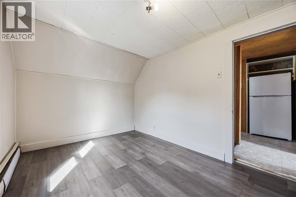 333 Mitton Street South Property Photo 17