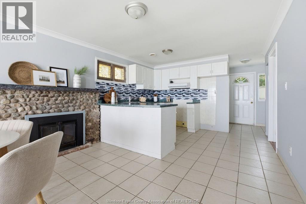 1455-1457 Heritage Road Property Photo 6