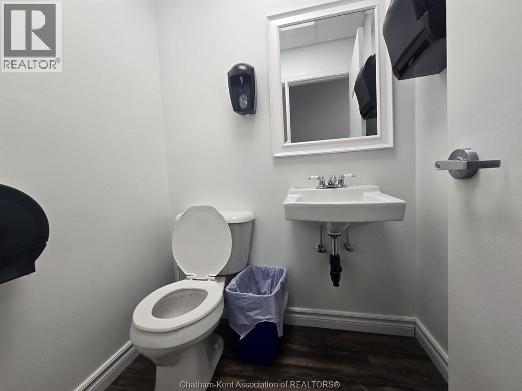 171 Keil Drive South Property Photo 15