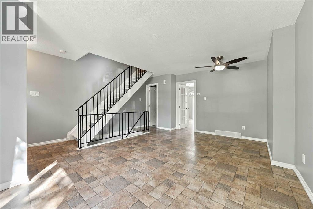 200 St Clair Boulevard Unit# 44 Property Photo 8