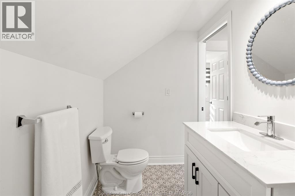 2328 Forest Property Photo 33