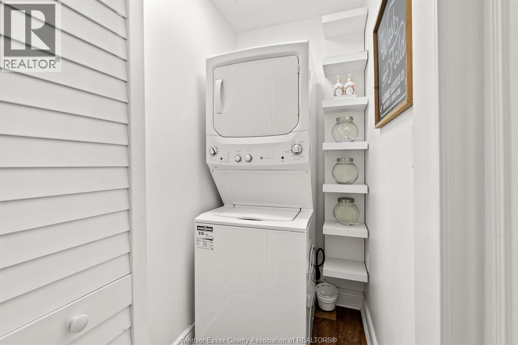 2328 Forest Property Photo 34