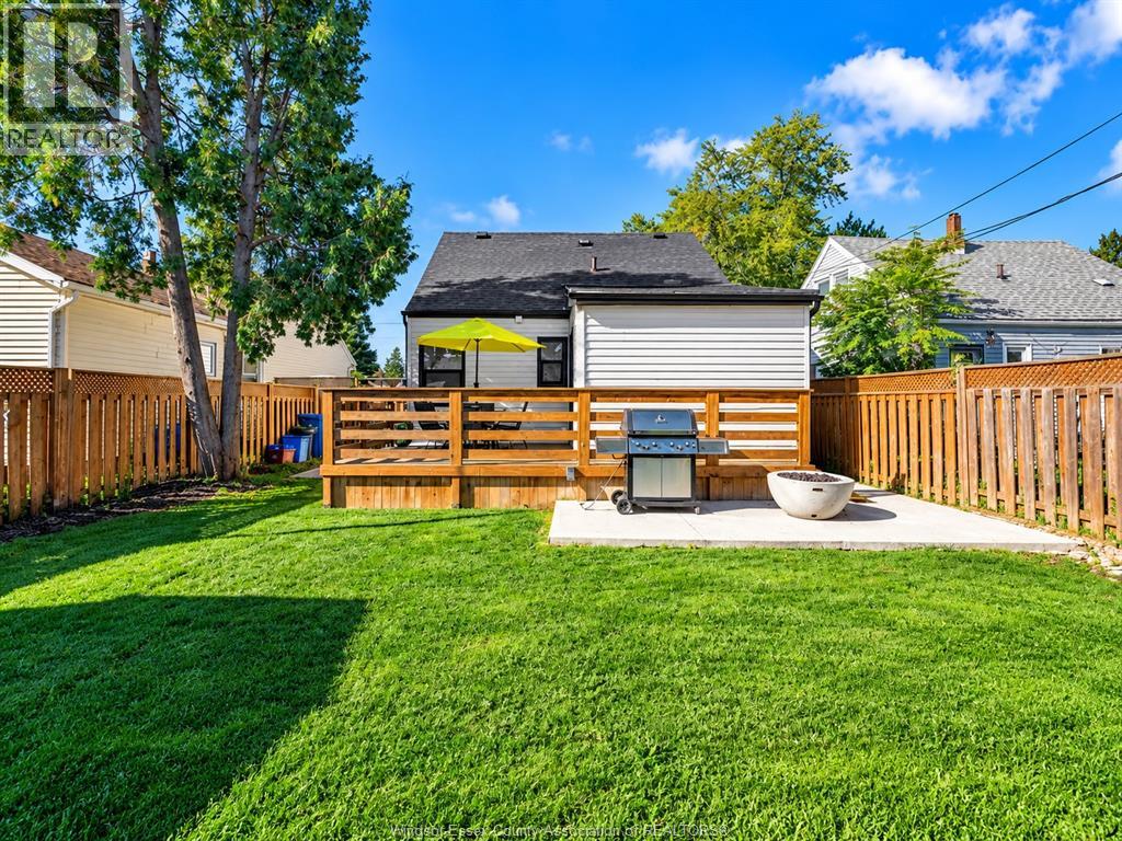 2328 Forest Property Photo 37