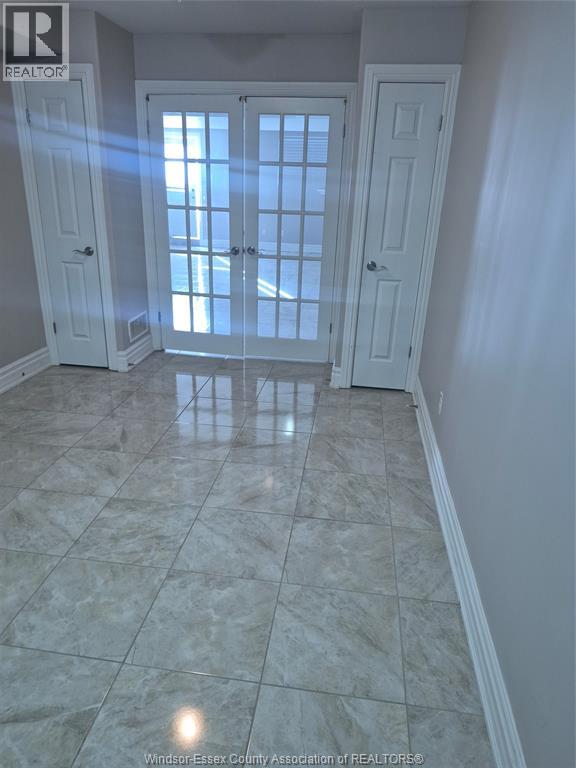 4783 Periwinkle Unit# Lower Property Photo 10