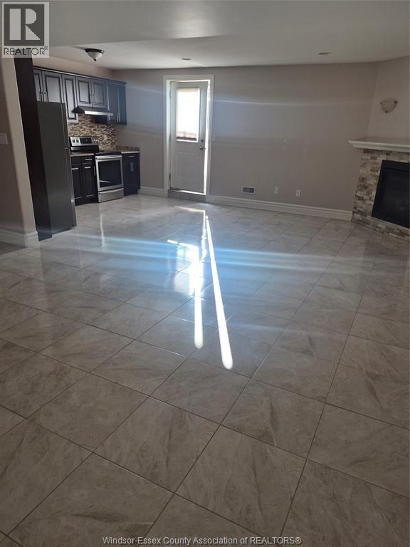 4783 Periwinkle Unit# Lower Property Photo 16