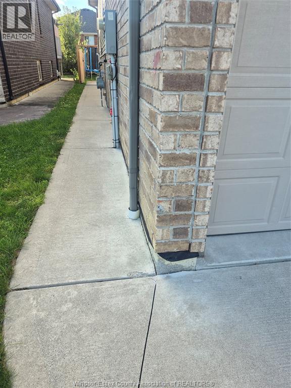 4783 Periwinkle Unit# Lower Property Photo 17