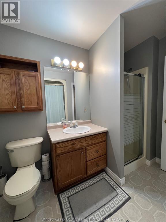 9 Erie Glen Crescent Property Photo 17