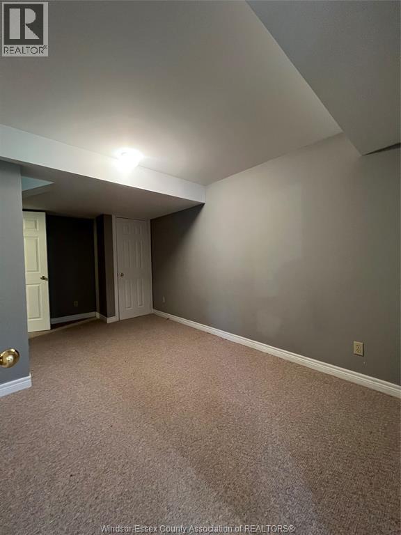 9 Erie Glen Crescent Property Photo 19