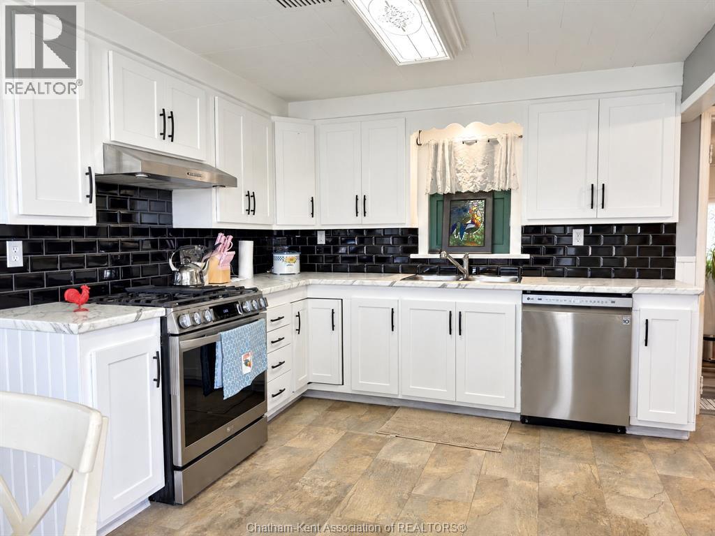 19051 Charing Cross Road Property Photo 8