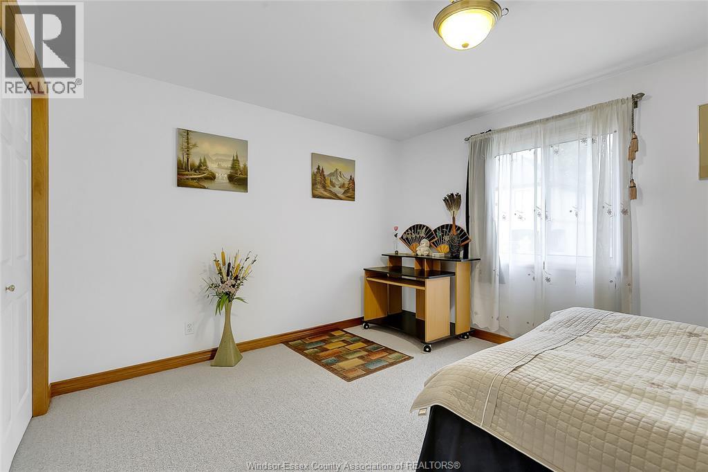 445 John Harvey Crescent Property Photo 20