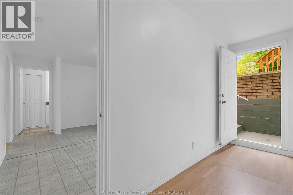 445 John Harvey Crescent Property Photo 34