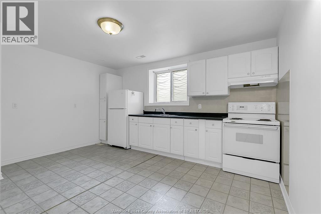 445 John Harvey Crescent Property Photo 35