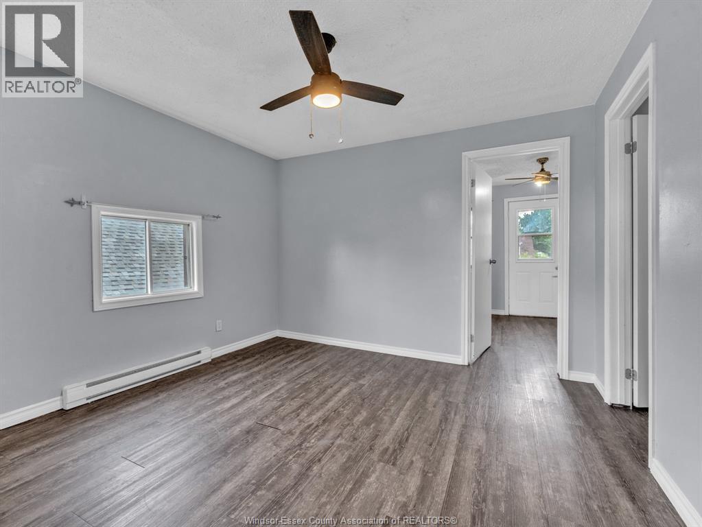 2241 Mercer Unit# Upper Property Photo 5