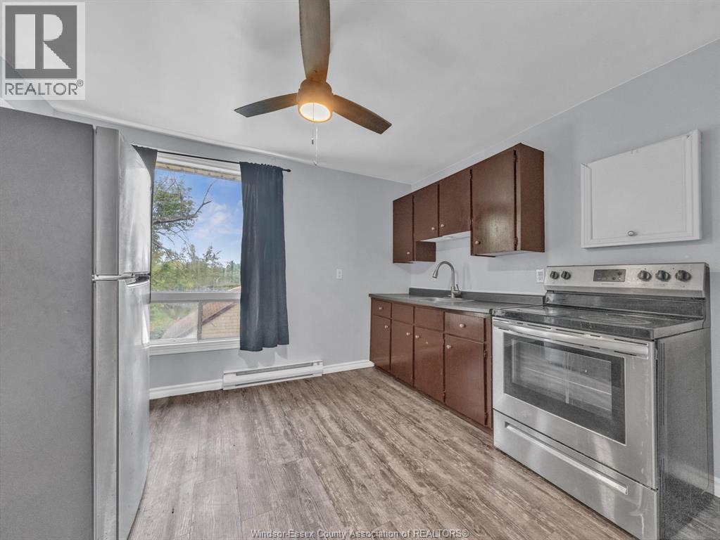 2241 Mercer Unit# Upper Property Photo 9