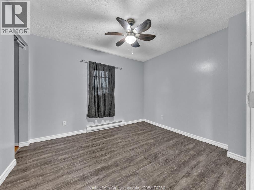 2241 Mercer Unit# Upper Property Photo 13