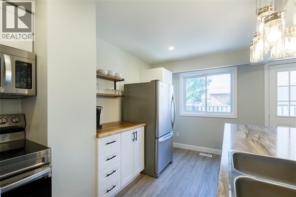 215 Trudeau Drive Unit# 69 Property Photo 10