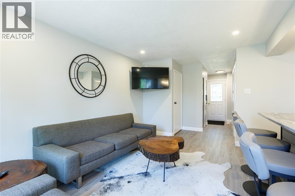 215 Trudeau Drive Unit# 69 Property Photo 13